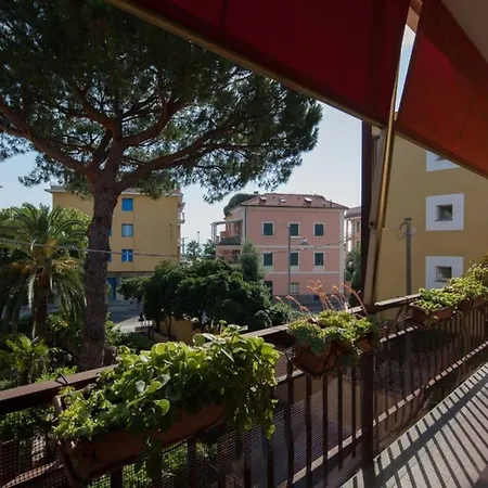A Due Passi Dal Mare, Wi-fi, Aria Condizionata Sestri Levante
